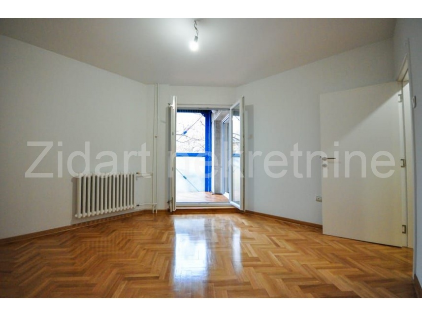 Квартира, 753 м², 240 000$ — FAKTOR